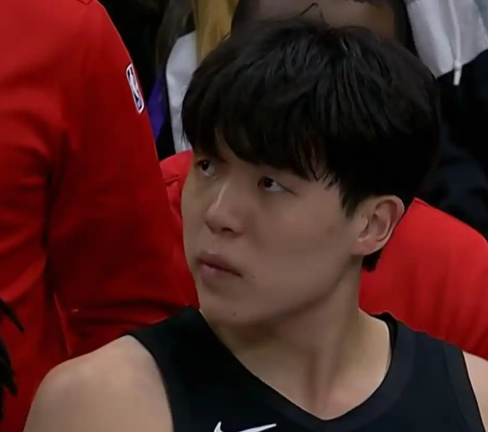 同时杨瀚森, 续需要注意, 的意识也不 同时杨瀚森, 续需要注意, 的意识也不